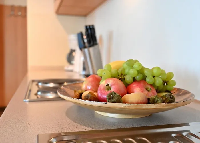 12 Celia Ruegen アパート *