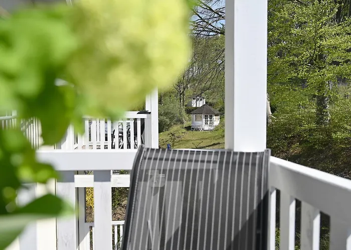 アパート 12 Celia Ruegen *